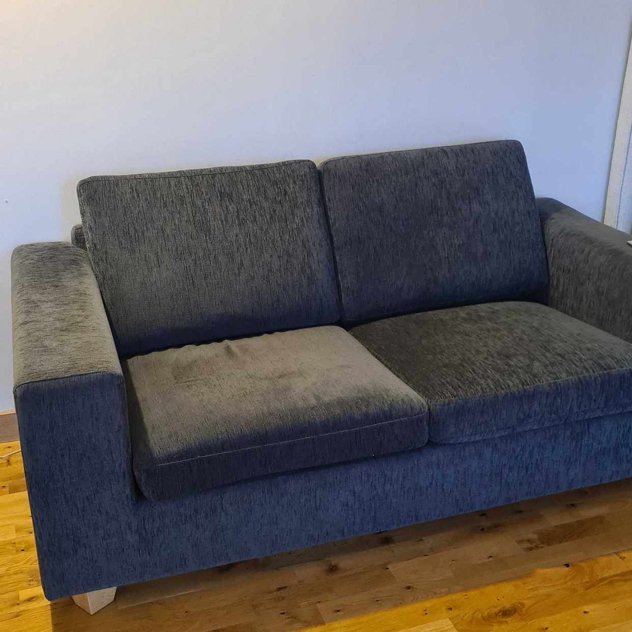 image of 2-sits soffa - Huddinge