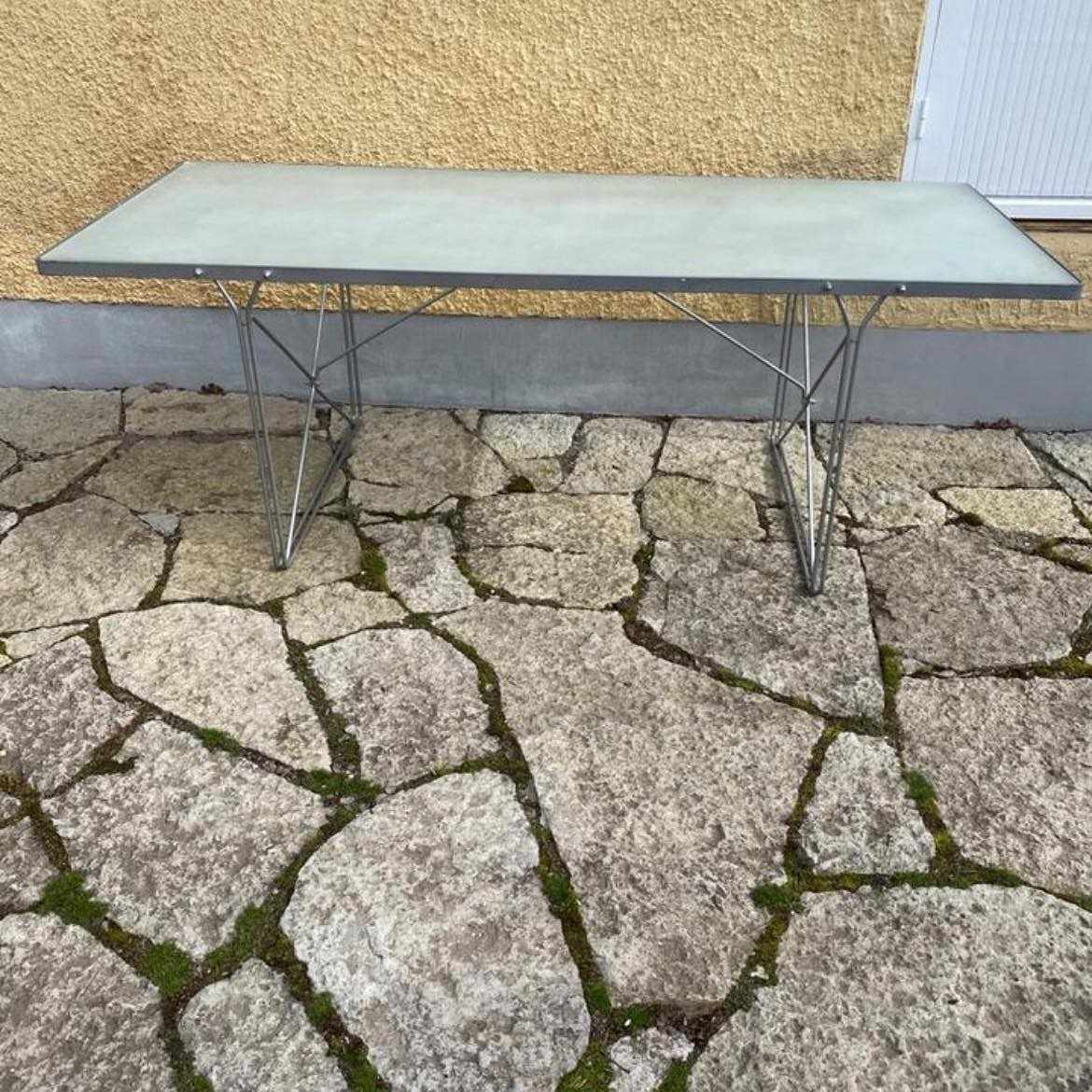 image of Upphämtning av bord - 