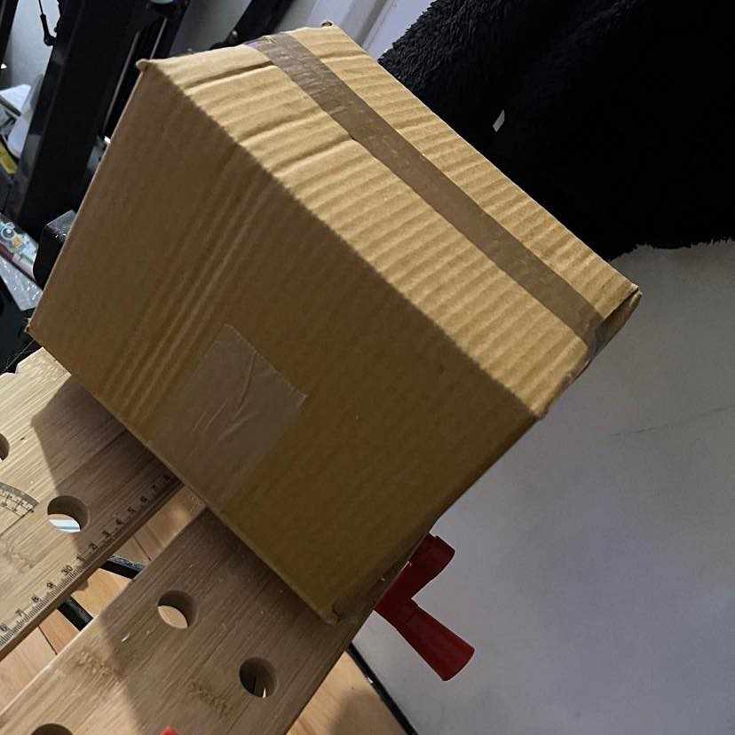 image of Deliver a small parcel - 