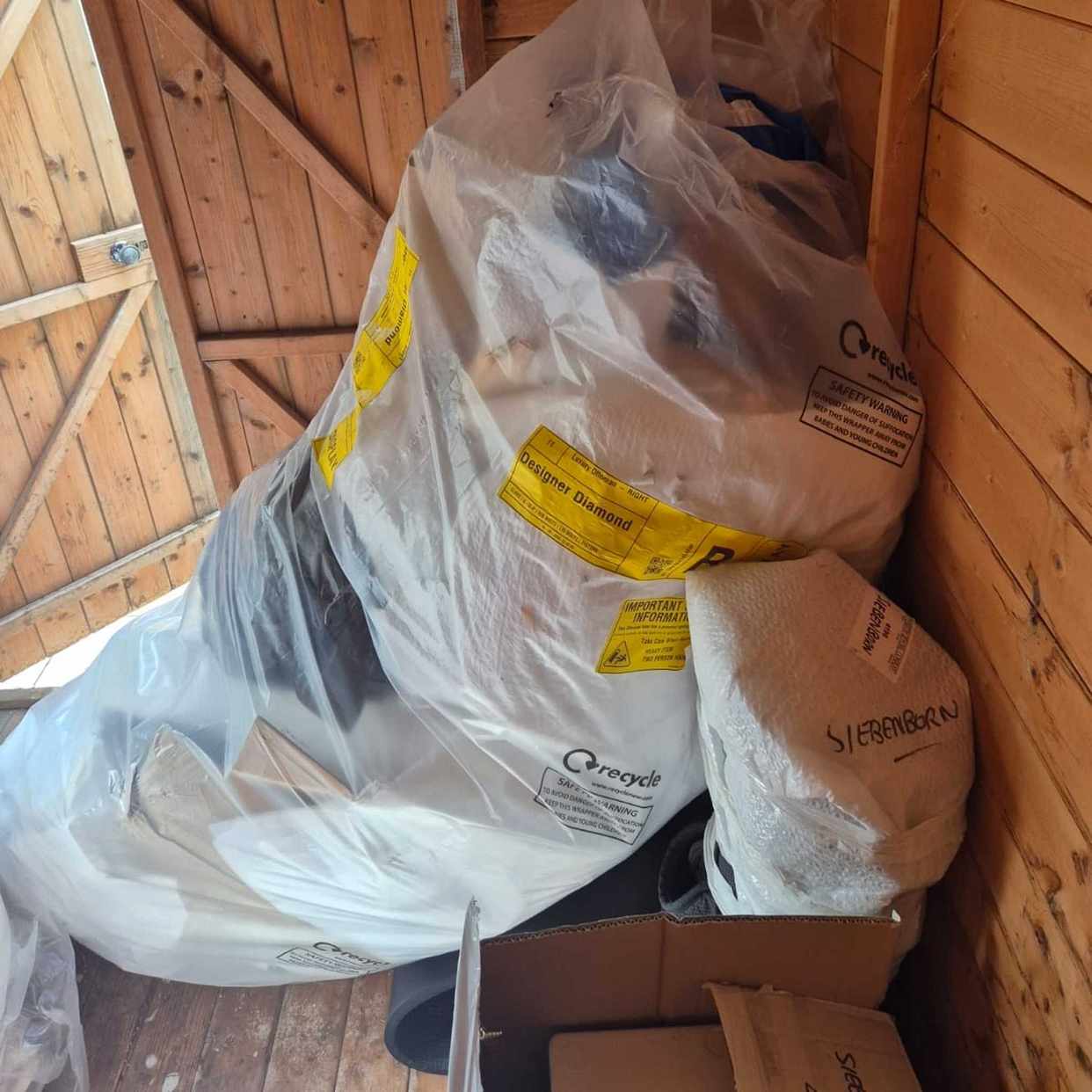 image of Cardboard and plastic - Richmond