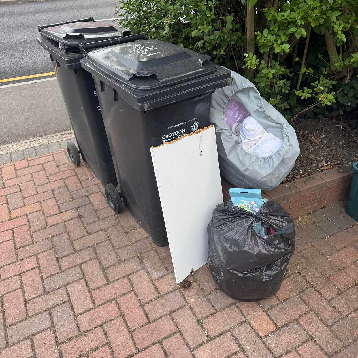 image of Rubbish disposal - Merton