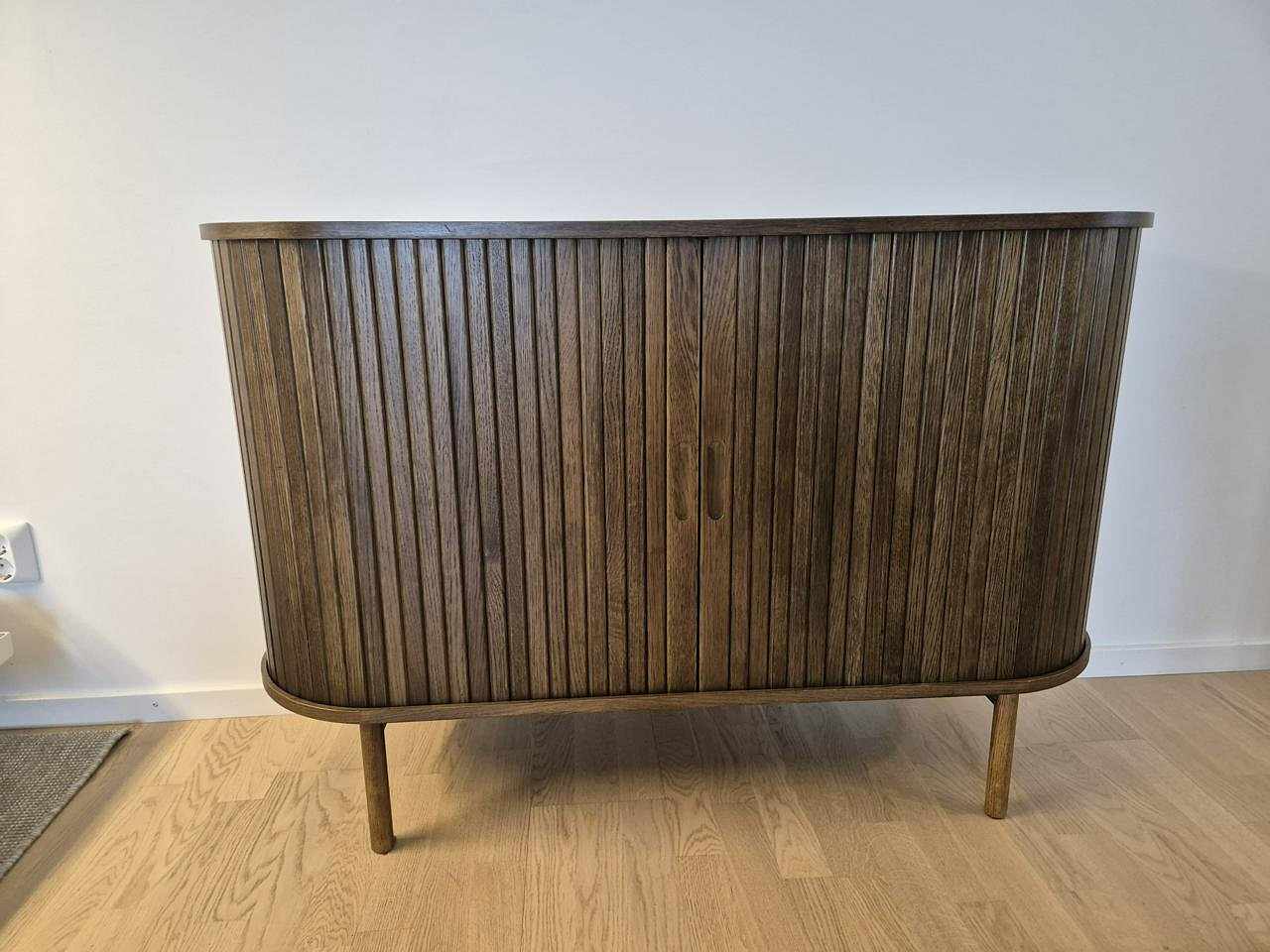 image of Skänk/förvaringsmöbel  - 
