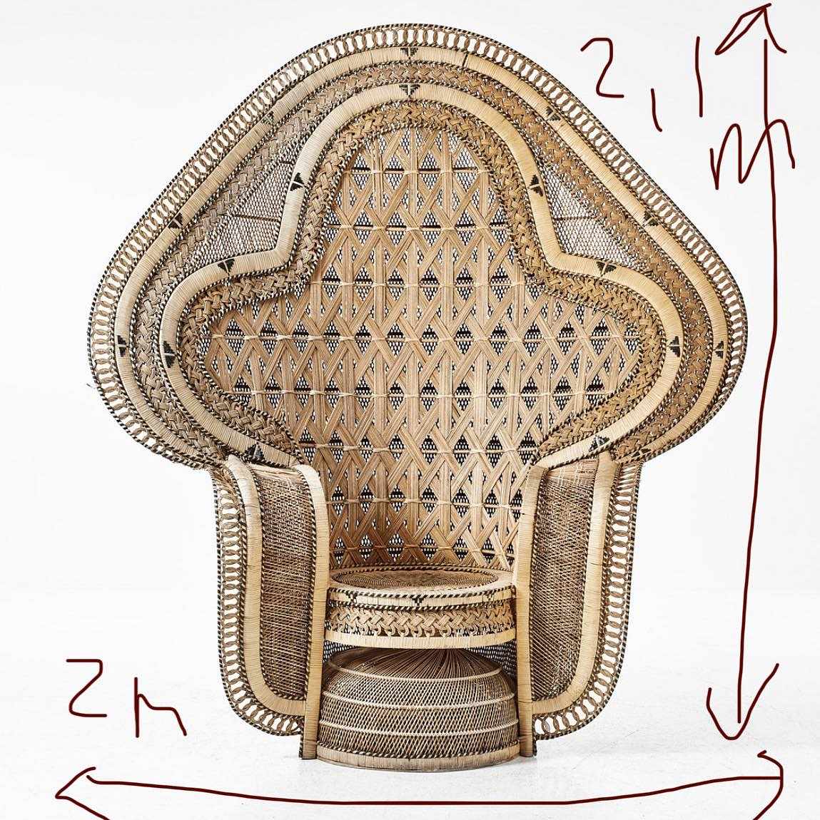 image of Pick up very big chair - 