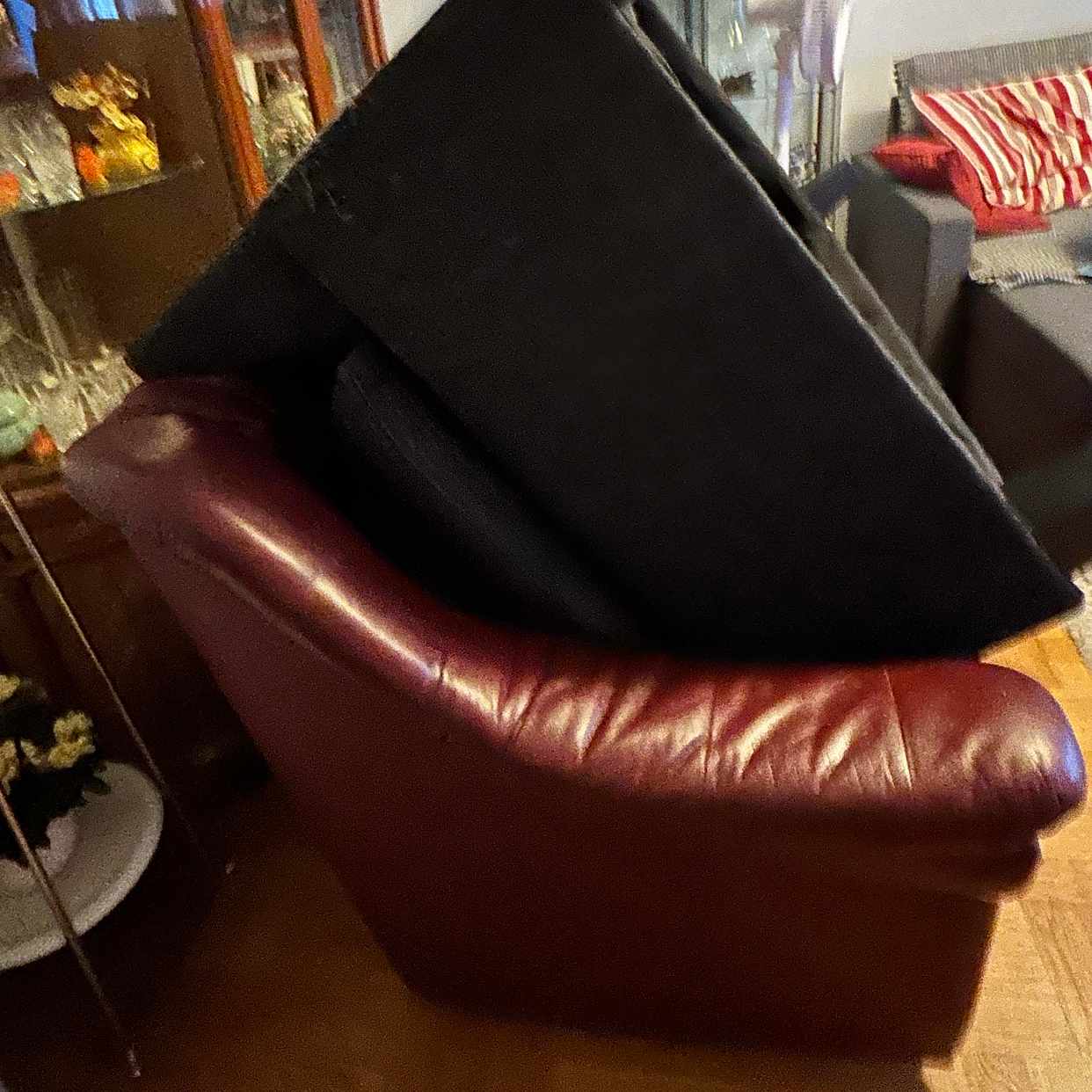 image of Recycle 2 couches - Bandhagen