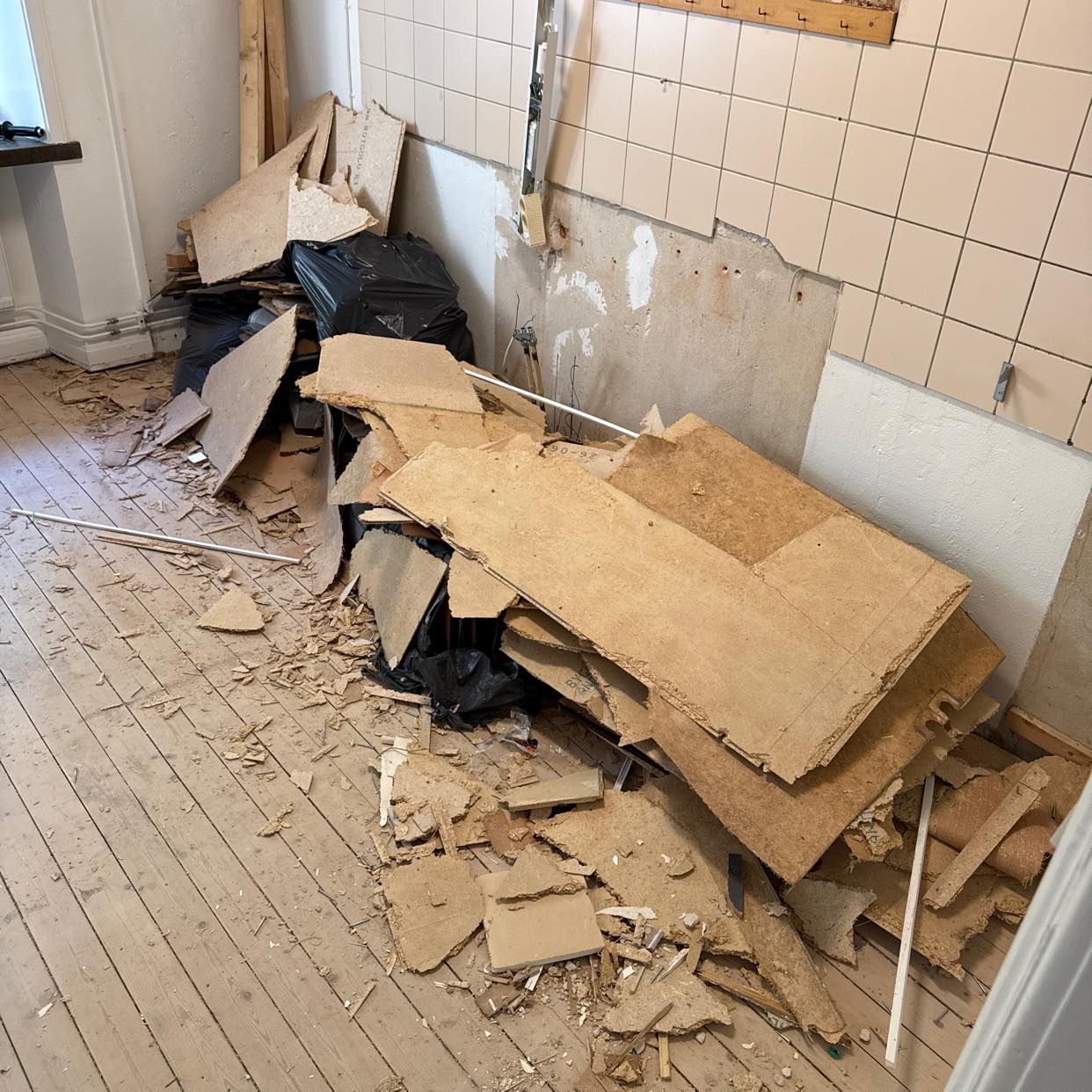 image of Återvinning golv + materi - Centrum