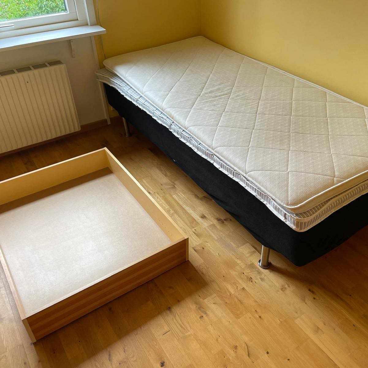 image of 90-cm säng och sänglåda - 