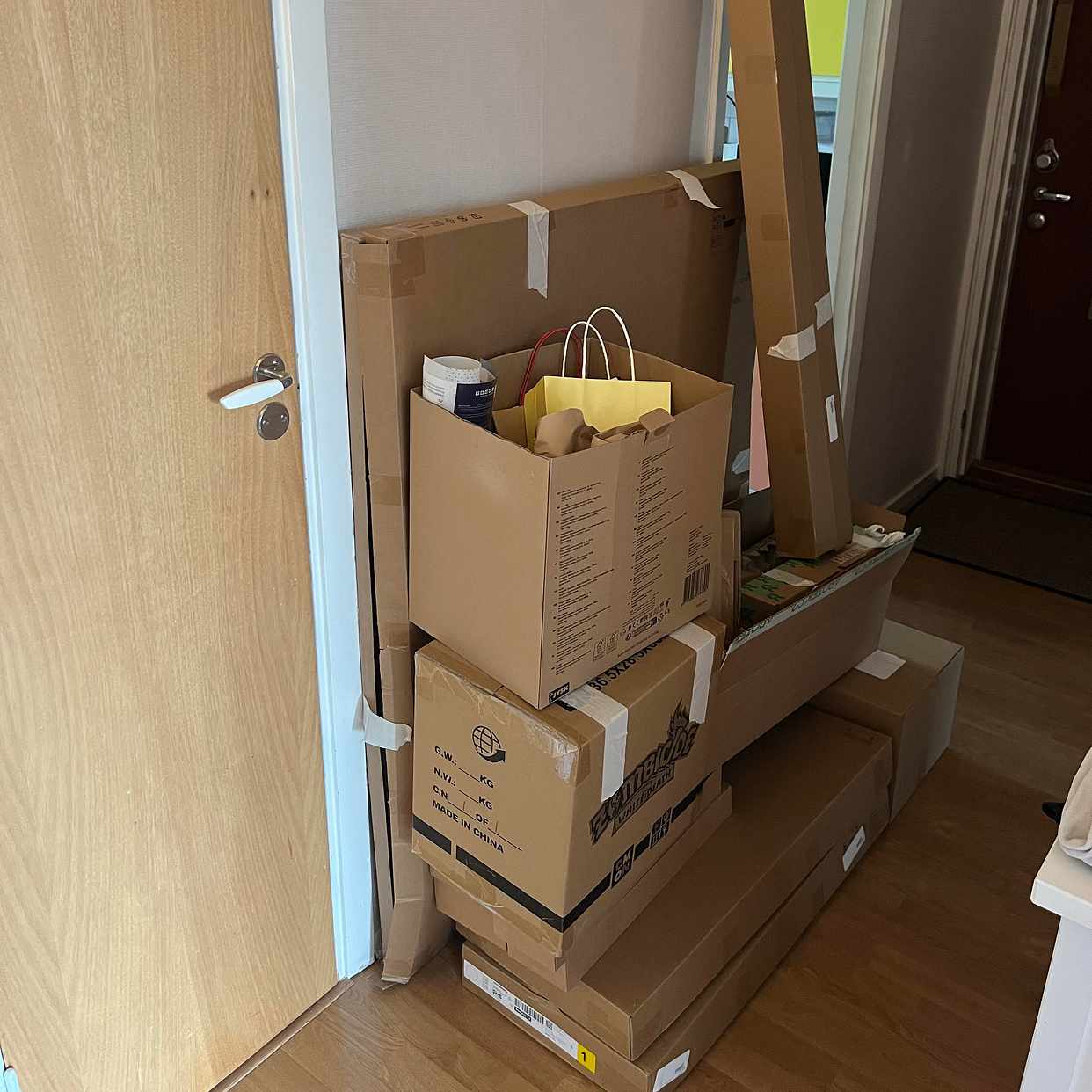 image of Töm IKEA-kartonger - Hägersten
