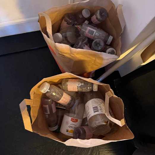 image of returnable bottles - Stockholm