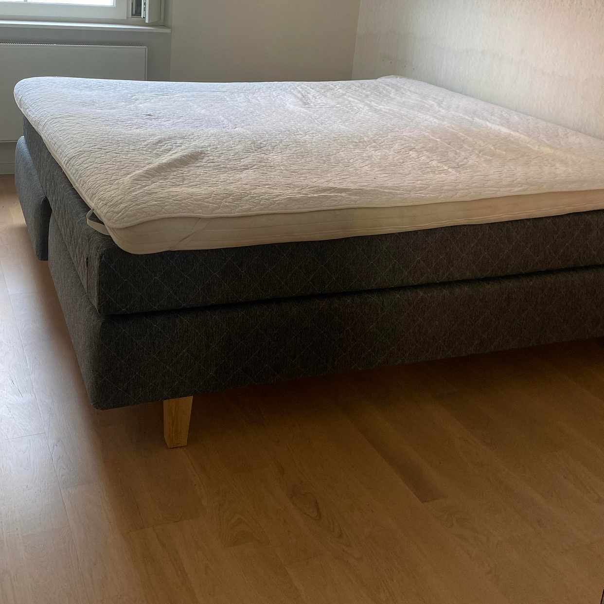 image of Transport av en säng. - 