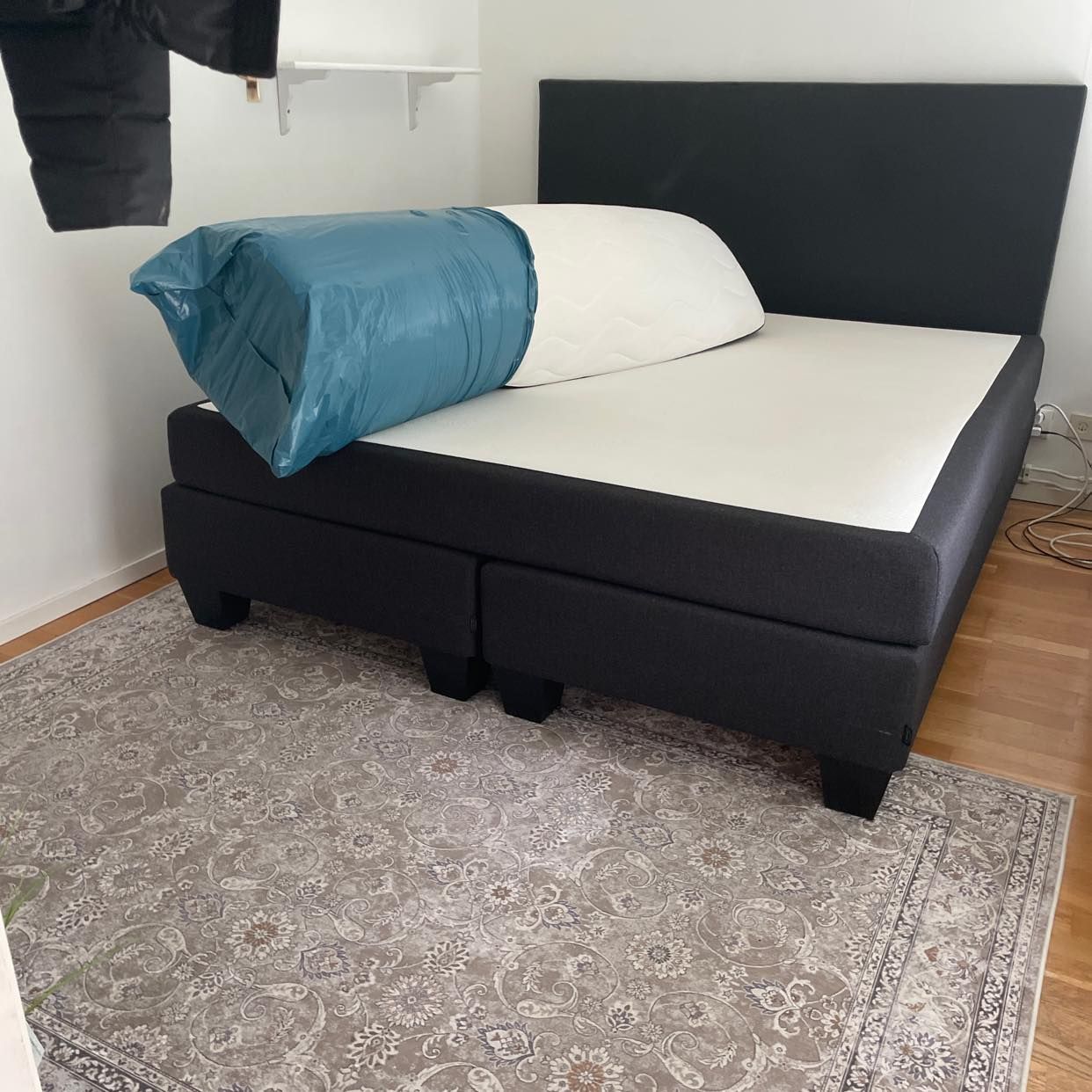 image of flytta bära säng o lådor - 