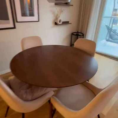 image of Bord och fyra stolar  - 