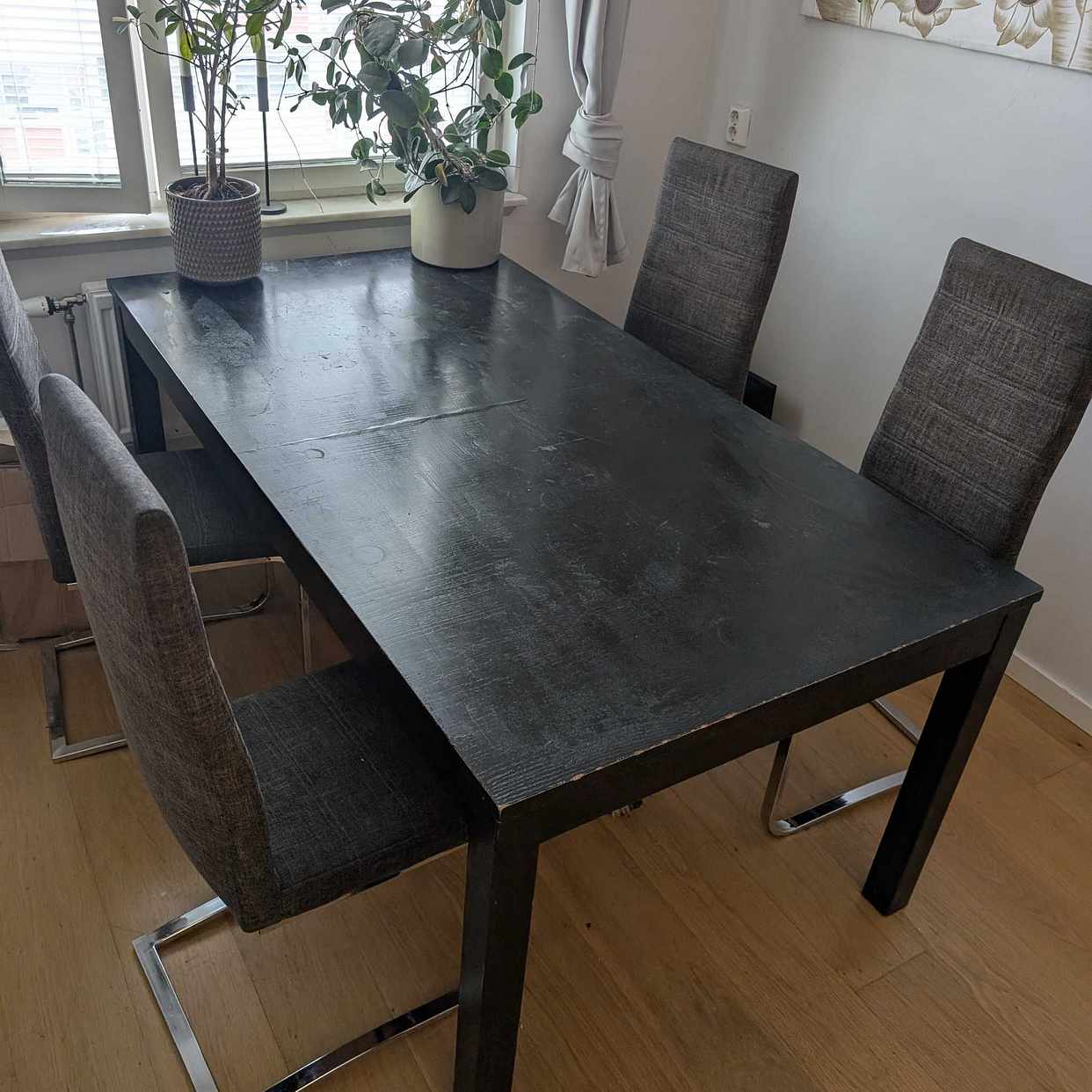 image of Wooden table & 4 chairs - Sundbyberg