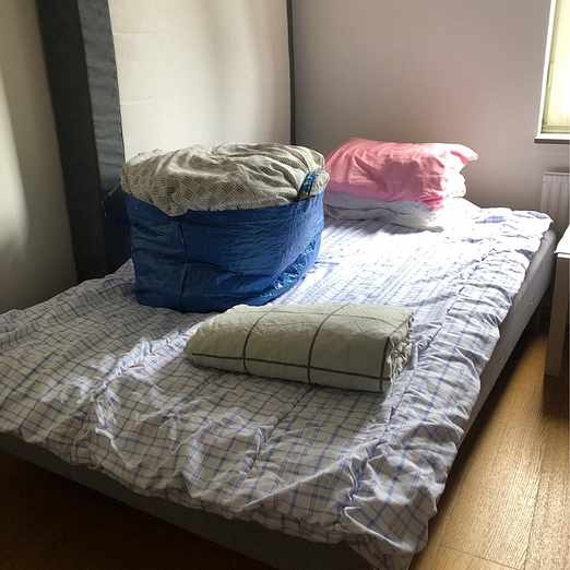 image of Giving away furniture - Lidingö