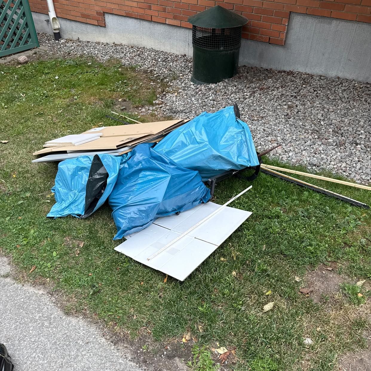 image of Delvis saker att sälja - Bromma