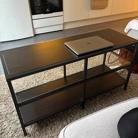 image of Tv bänk bortskänkes - Huddinge