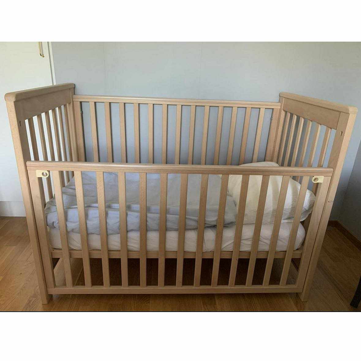 image of Move baby bed - 