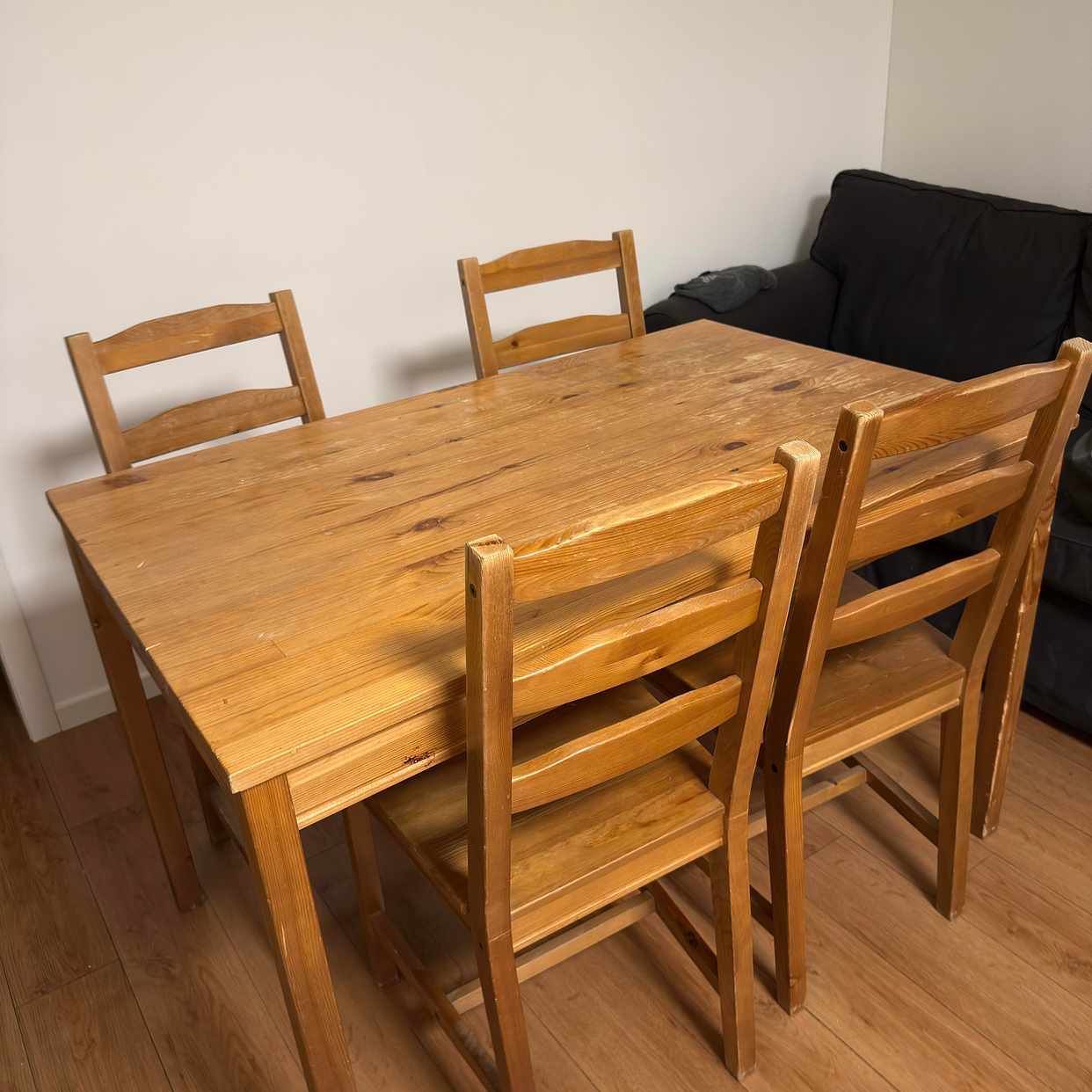 image of Soffa, bord mm - Solna
