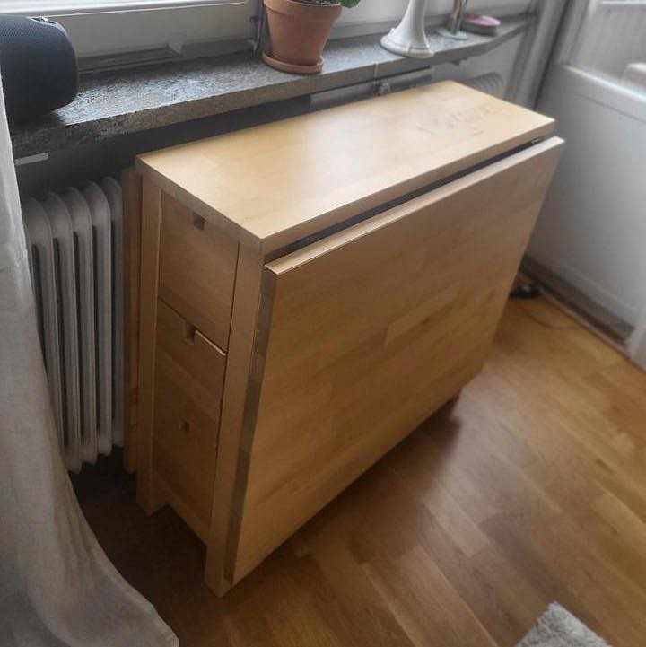 image of Hämtning av fällbord - 