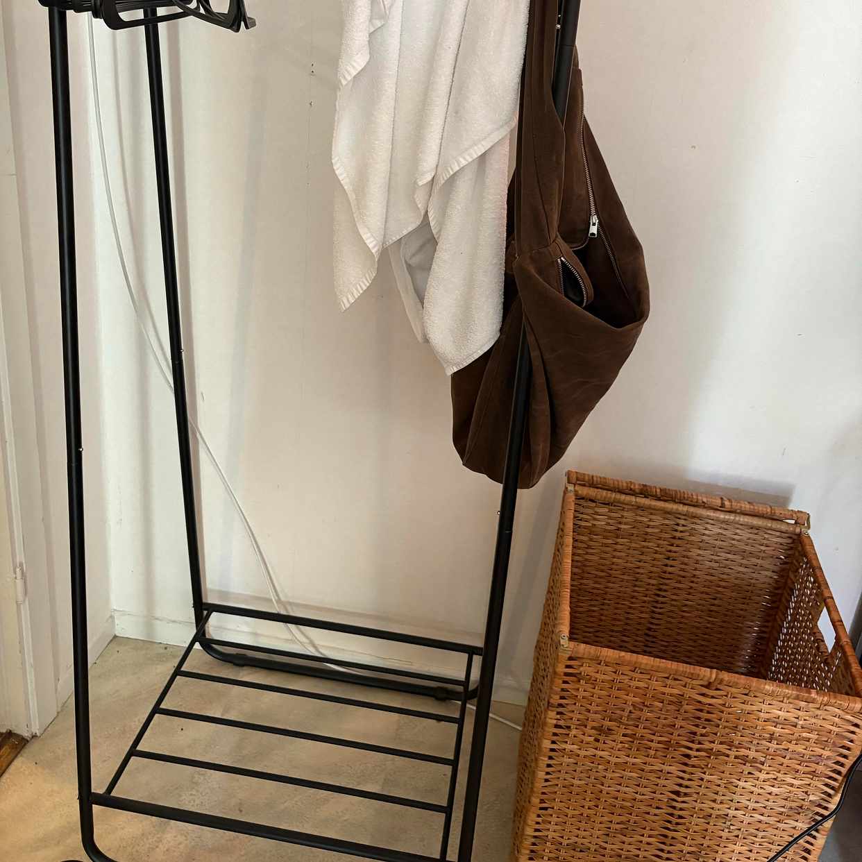 image of Ska flytta +250kr(Swish) - 