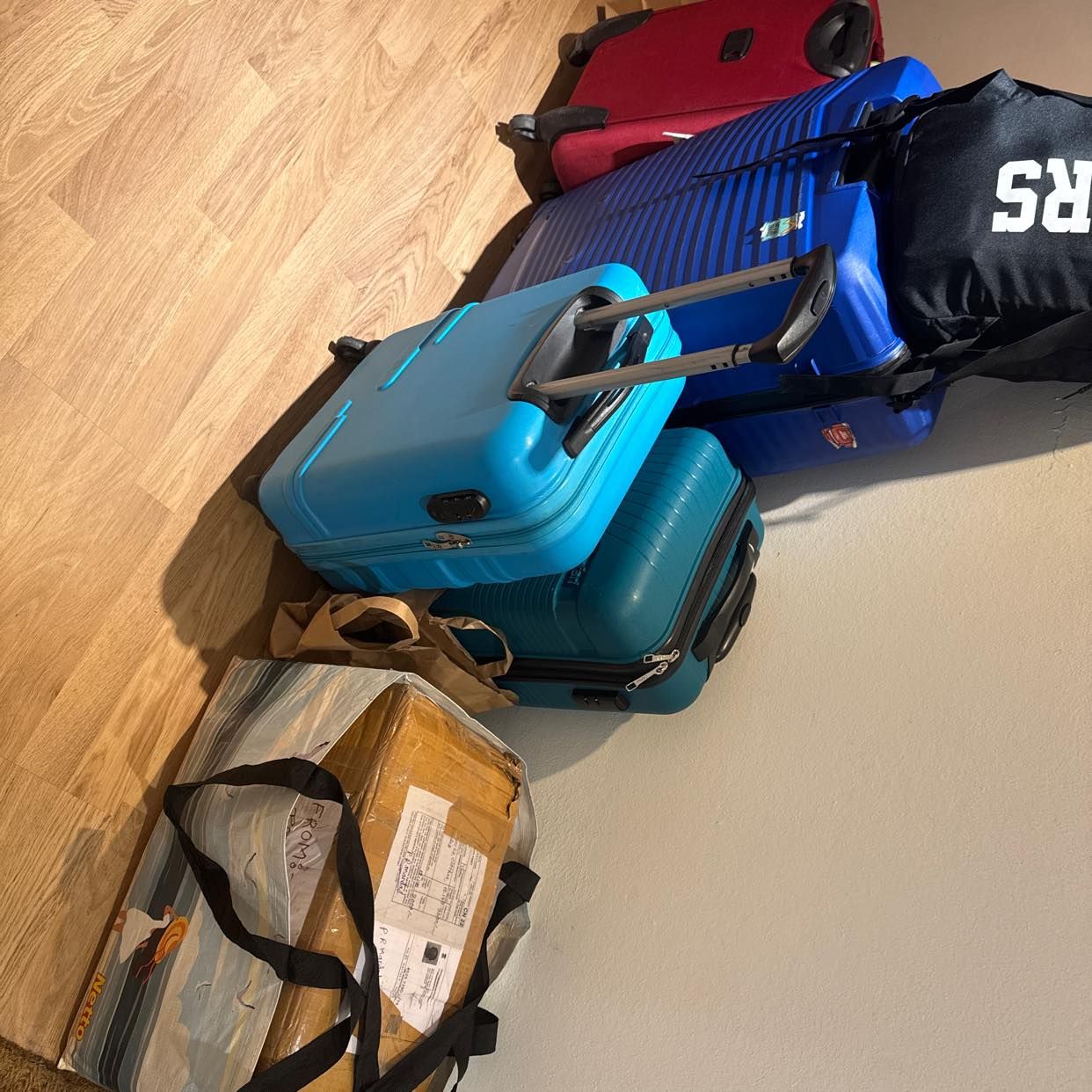 image of Table and bags - 