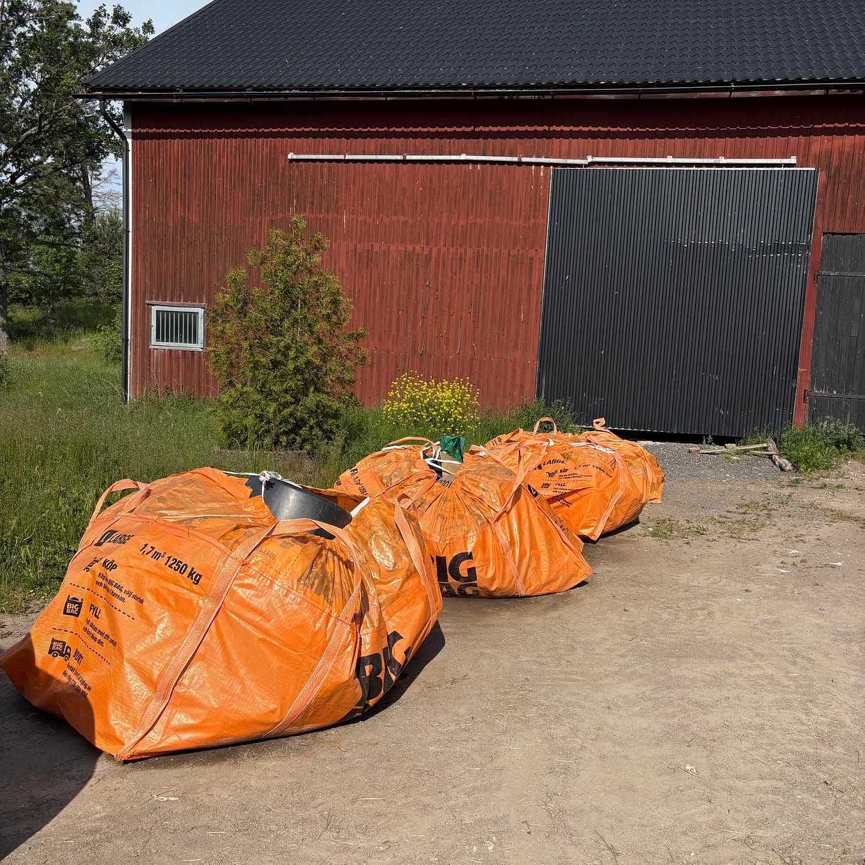 image of Hämta skräp från flytt - Märsta