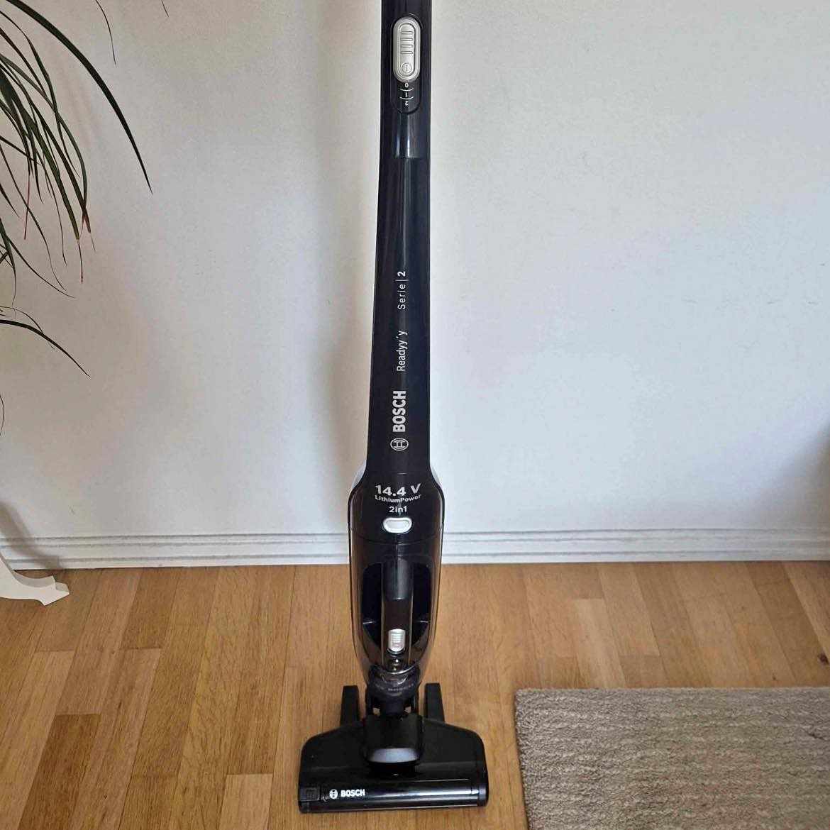 image of Vaccum Cleaner - 