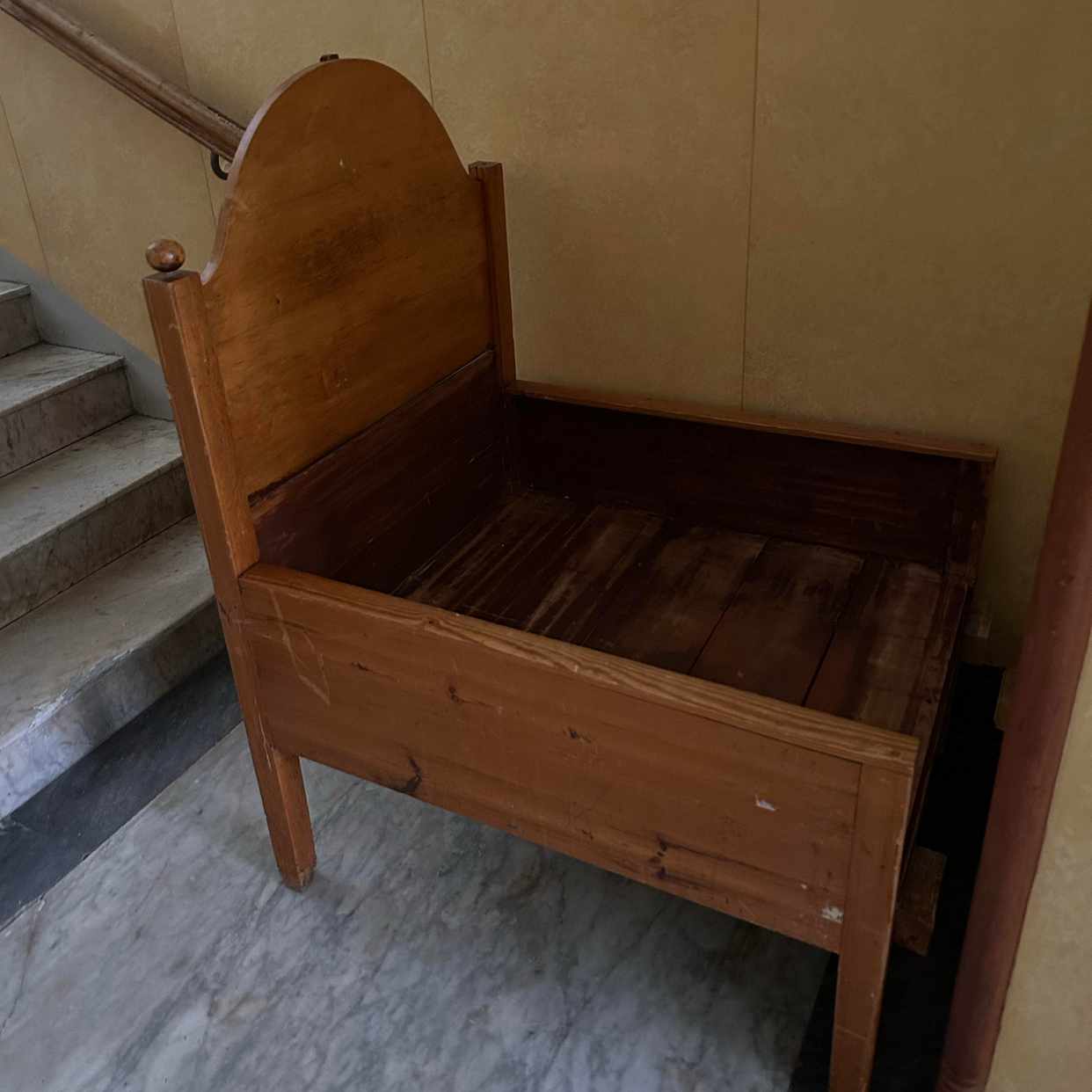 image of Ta upp del av säng - 