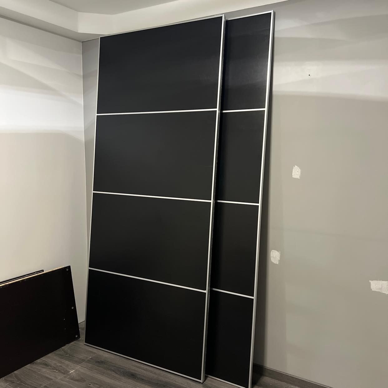 image of Nedmonterad IKEA garderob - Stockholm