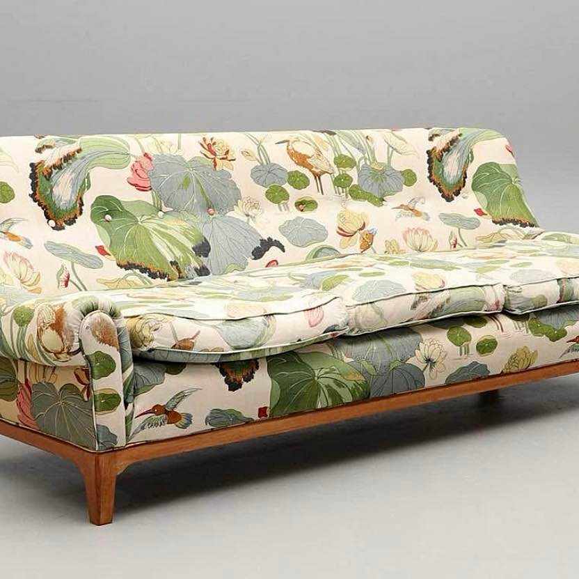 image of Move a sofa - 