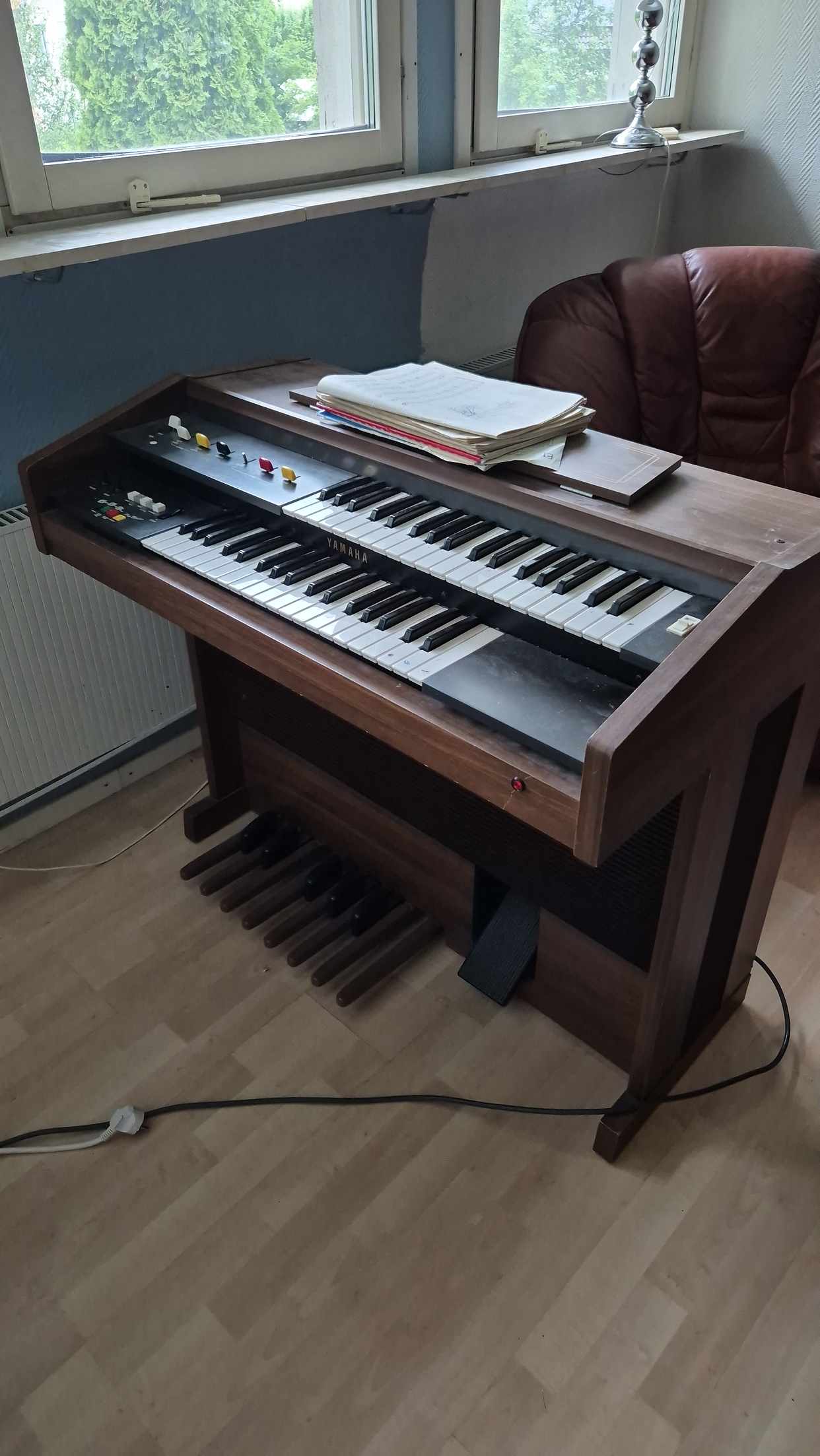 image of Soffa,fåtölj, retro orgel - Tyresö