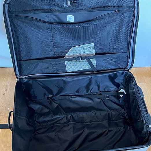 image of Suitcase - Täby