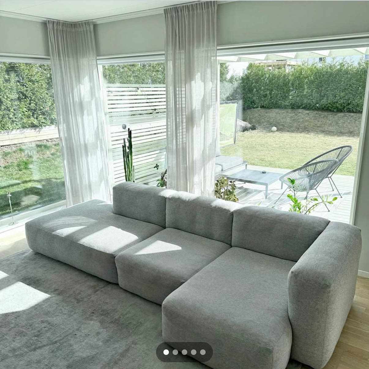image of Leverans av modulsoffa - 