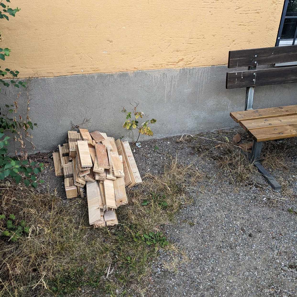 image of Trä planka från träpall - Hägersten