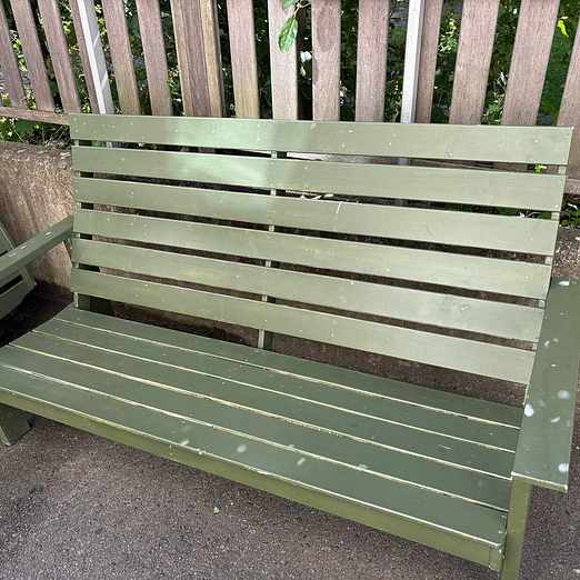 image of Utemöbler skänkes! - Göteborg