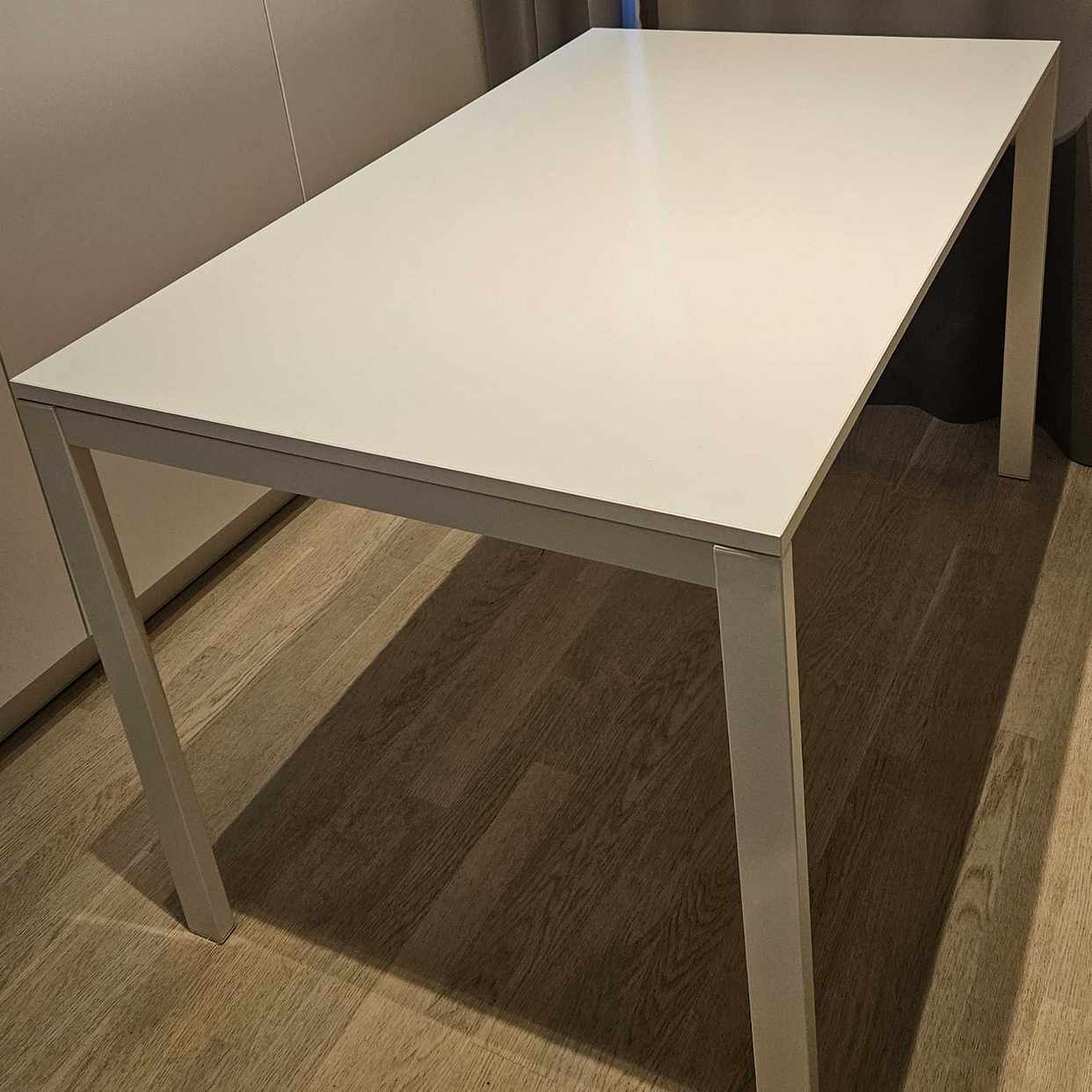 image of Safa bed and table (IKEA) - Bandhagen