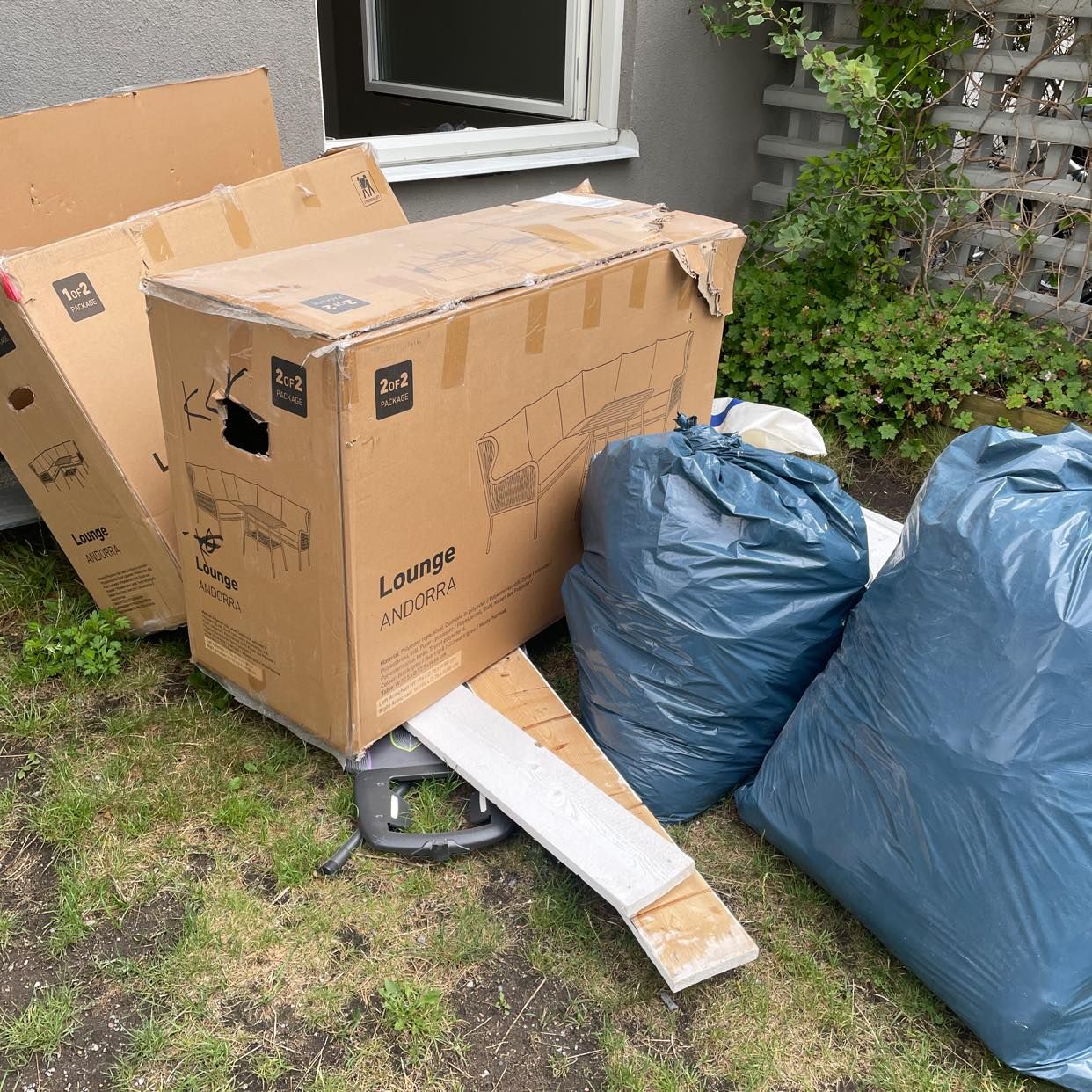 image of Hjälp att ta bort skräp - Årsta