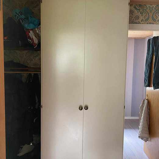 image of Tall Wardrobe - Bålsta