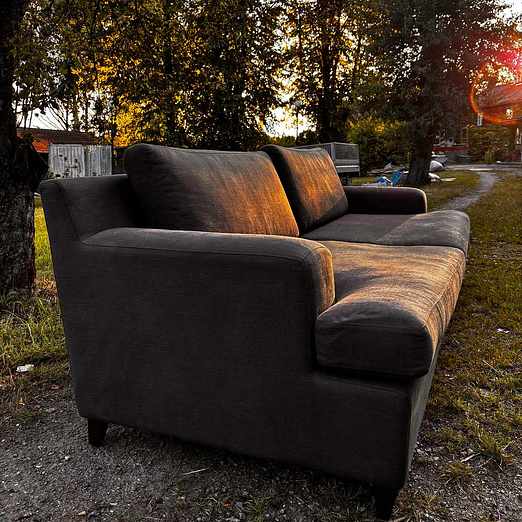 image of Ganska bra soffa - Enskede-Årsta-Vantör