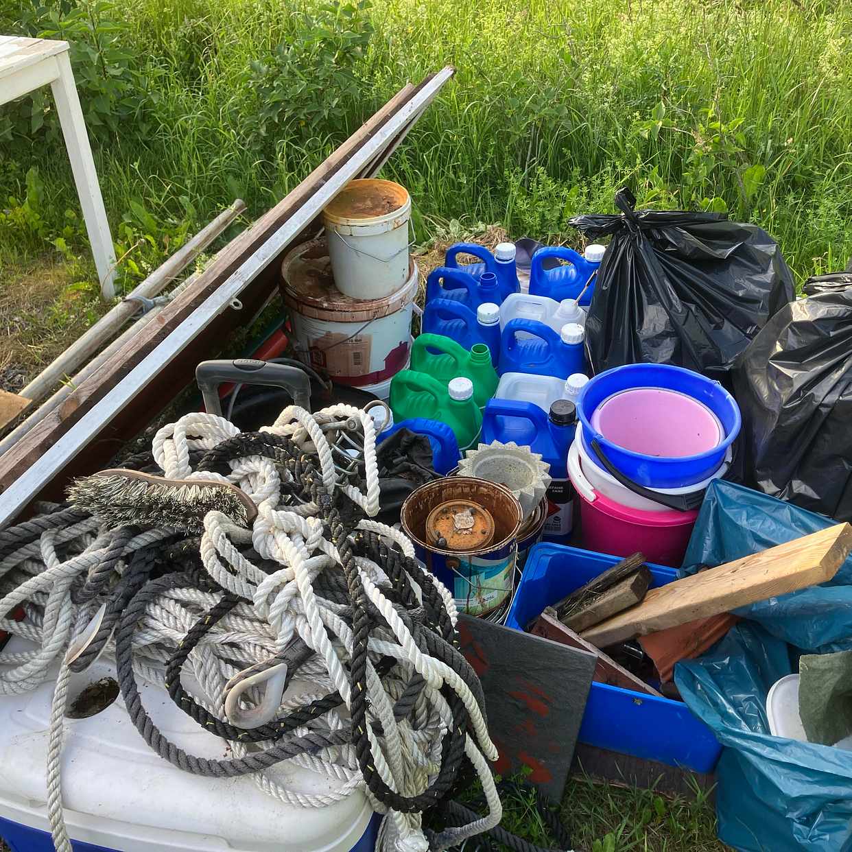 image of Köra till återvinningen - Väddö