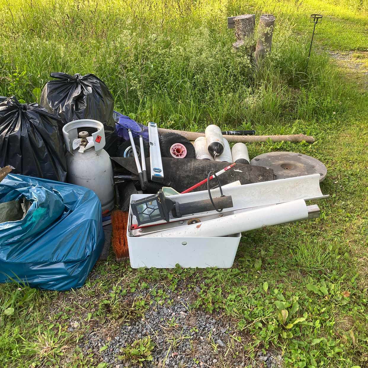 image of Köra till återvinningen - Väddö