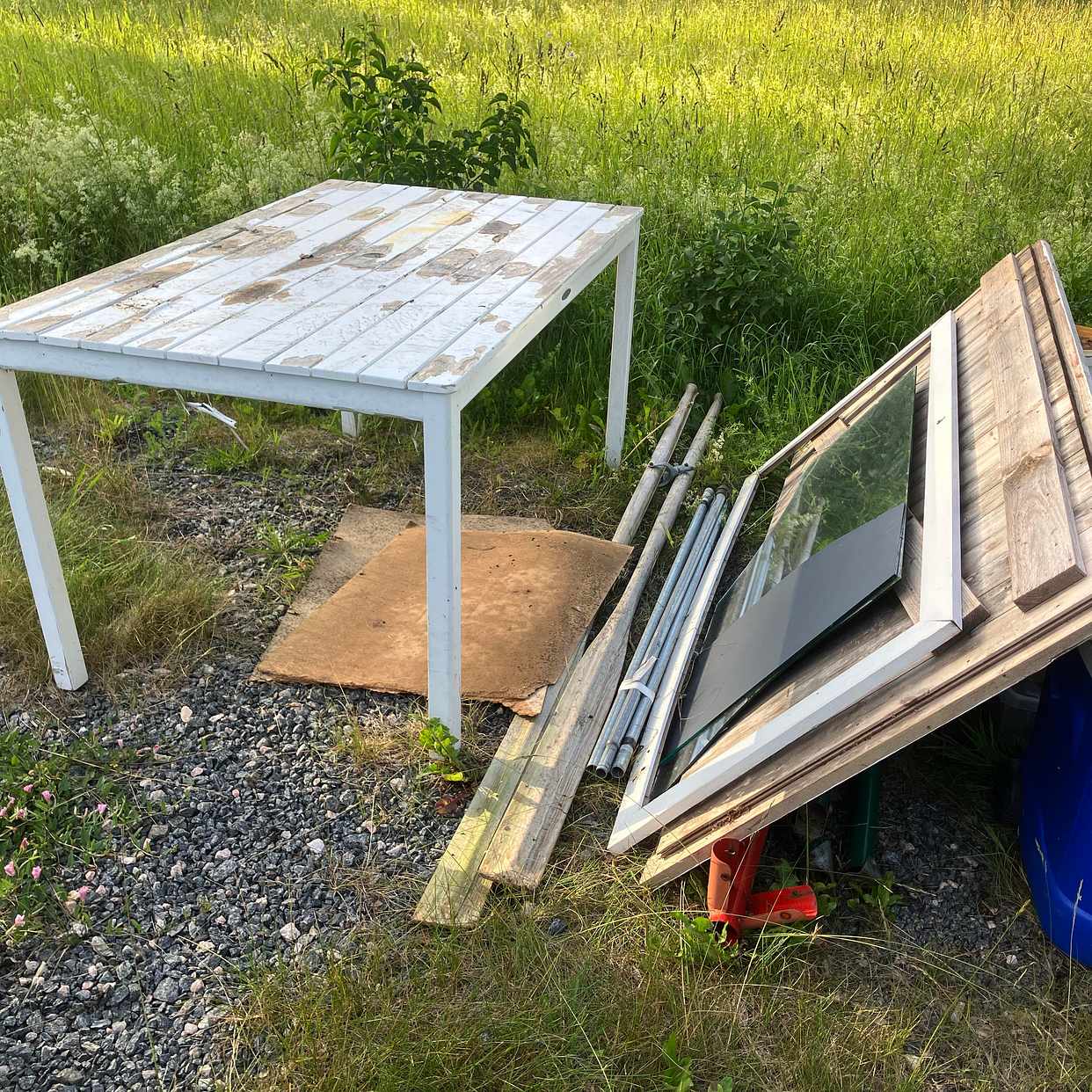 image of Köra till återvinningen - Väddö