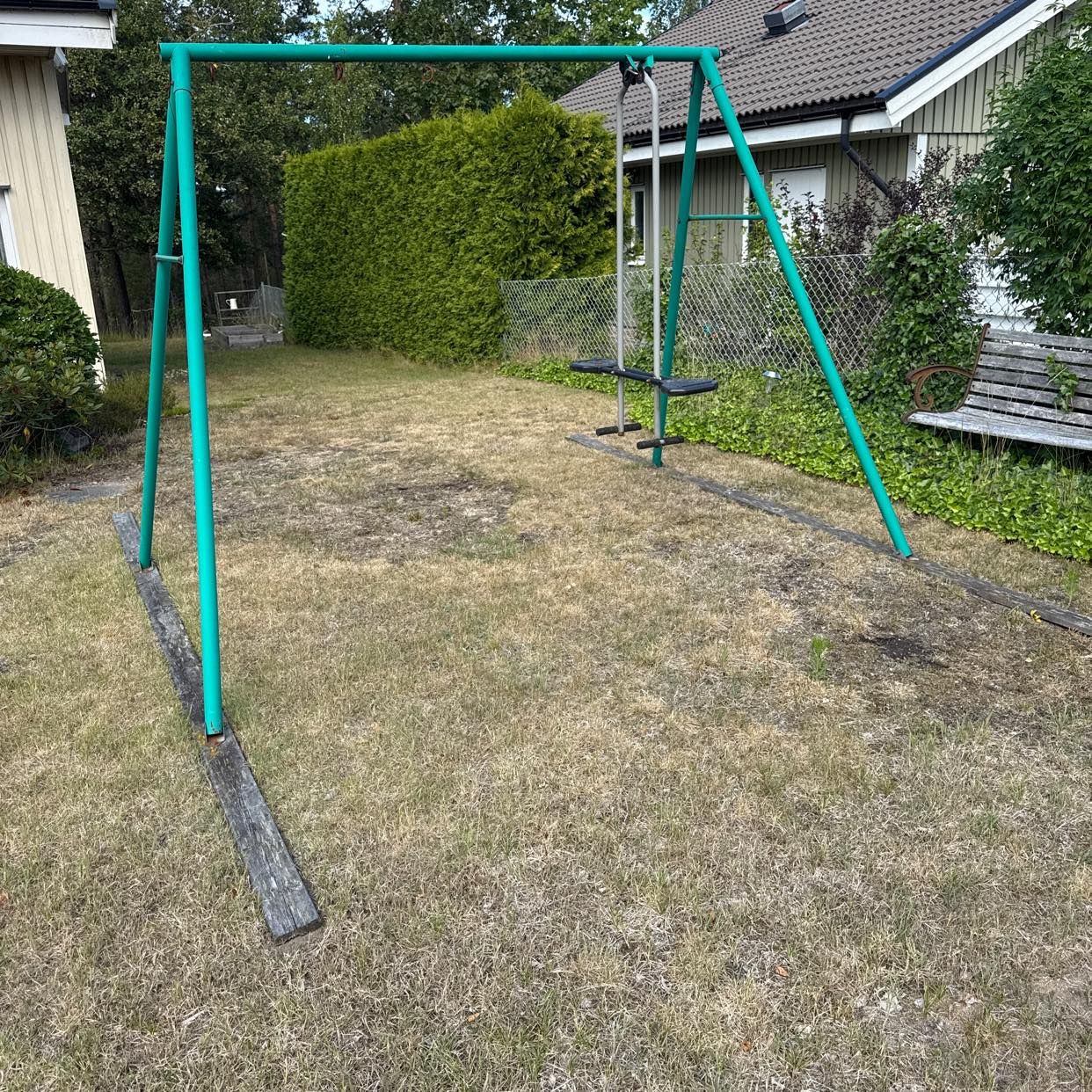 image of Hämta brädor , kommod mm - Lidingö