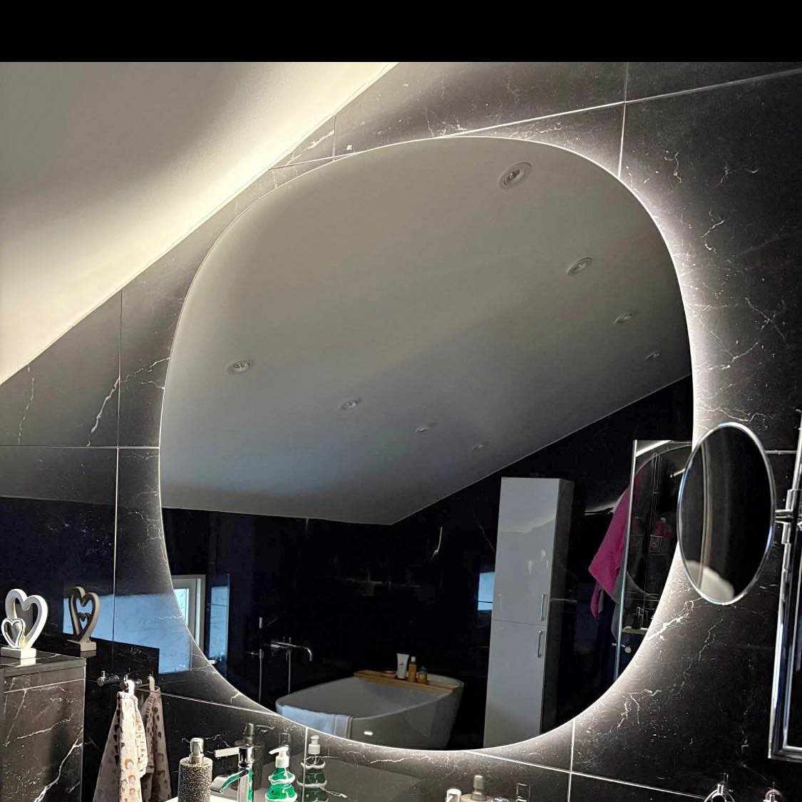 image of Hämta en stor spegel 120c - 