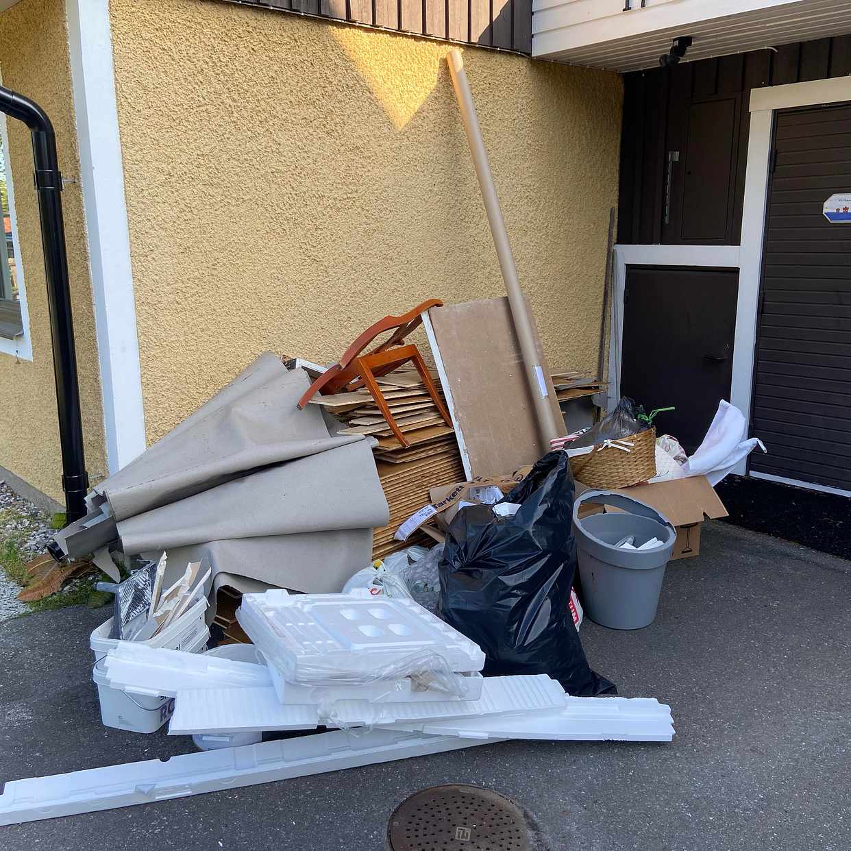 image of Waste removal + recycling - Täby