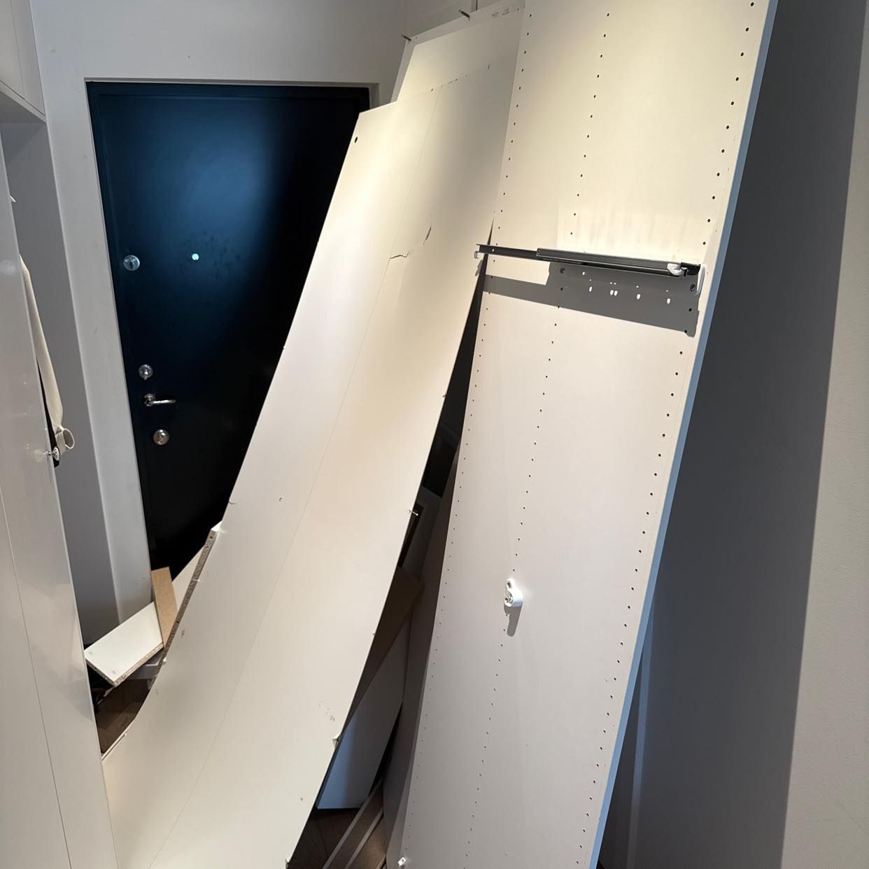 image of En ikea garderob - Stockholm