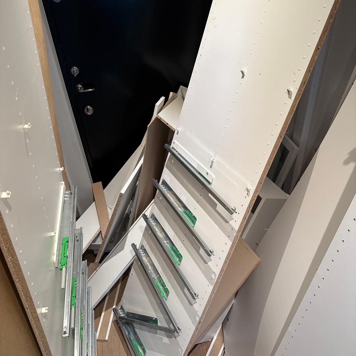 image of En ikea garderob - Stockholm