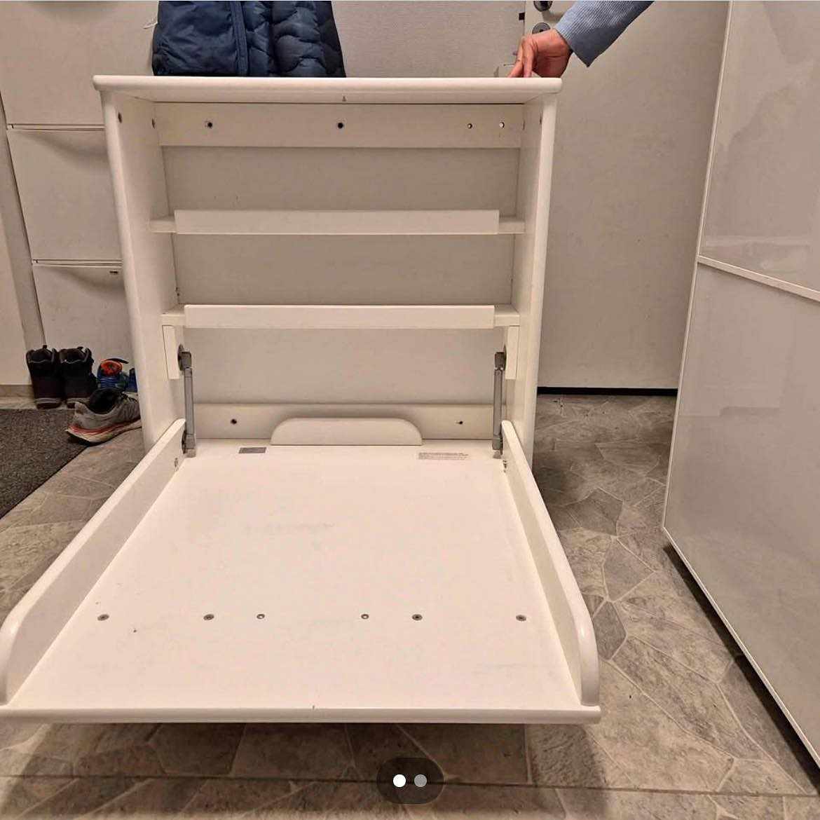 image of Hämta ett skötbord - 