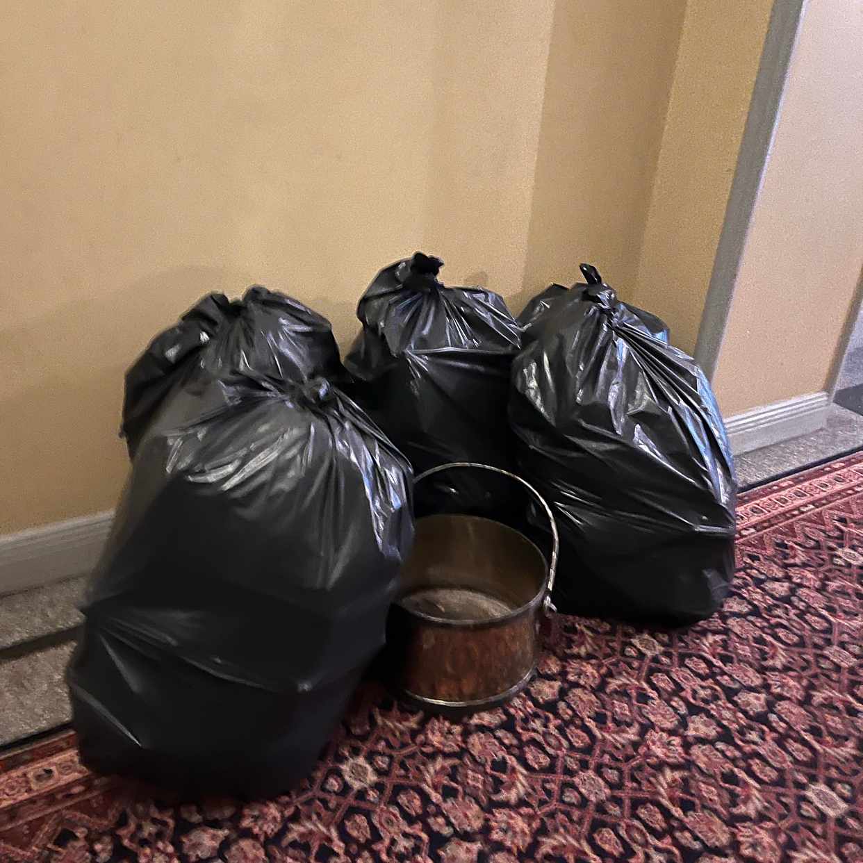 image of Mix household garbage. - Stockholm