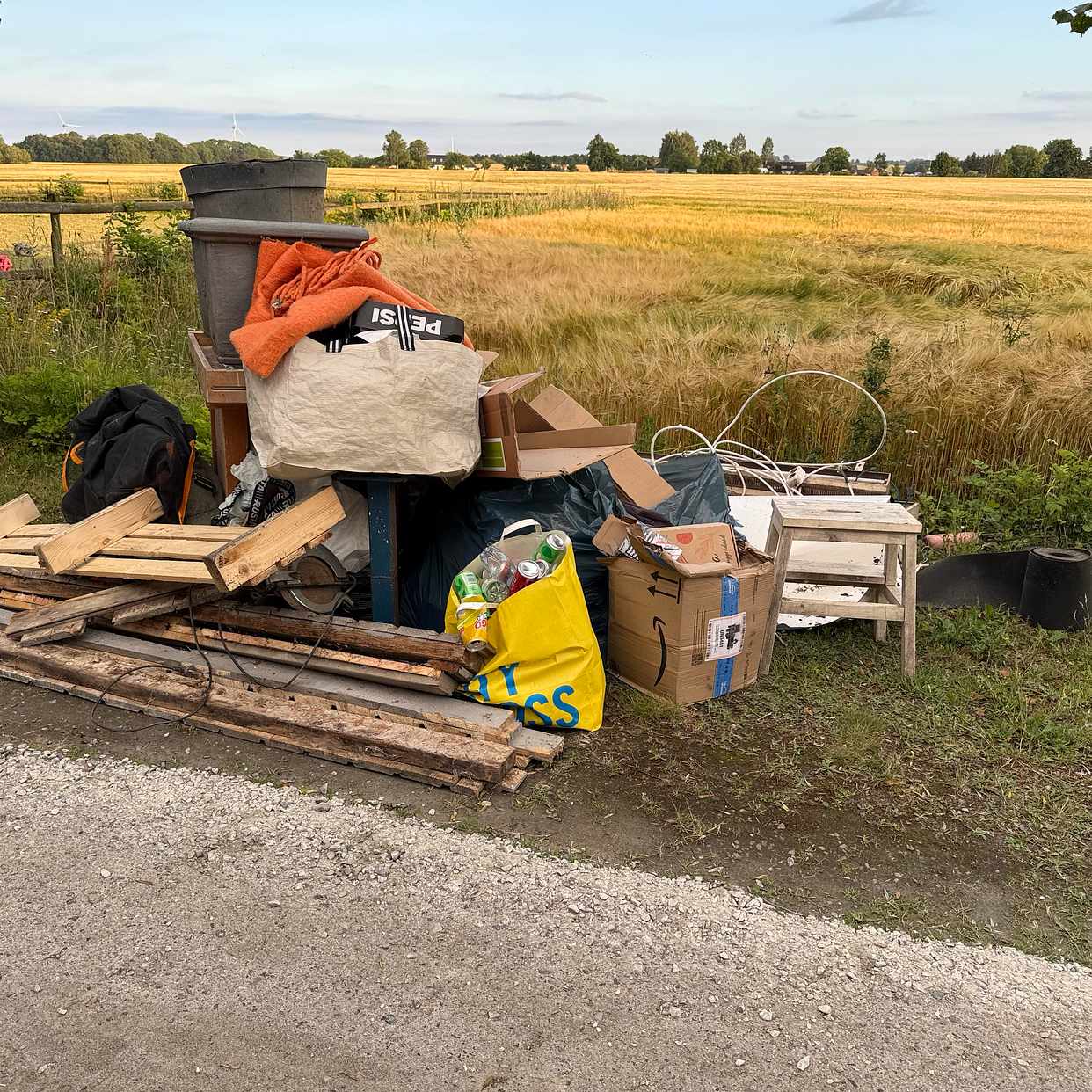 image of Kartong säckar elavfall - Staffanstorp