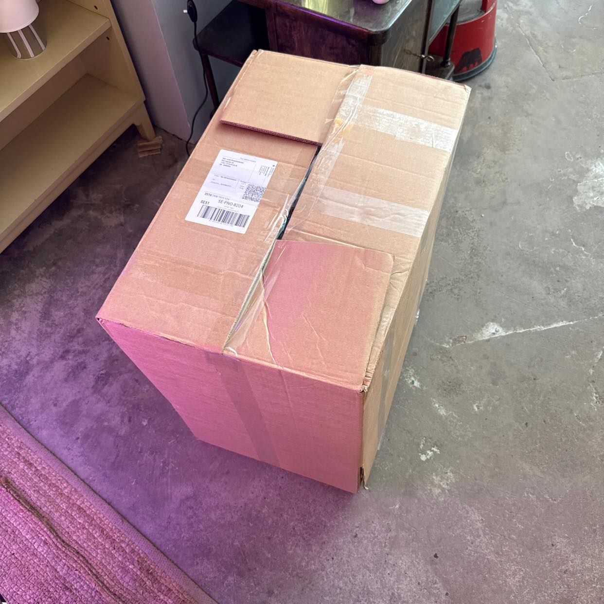 image of Hämta och lämna kartong - 